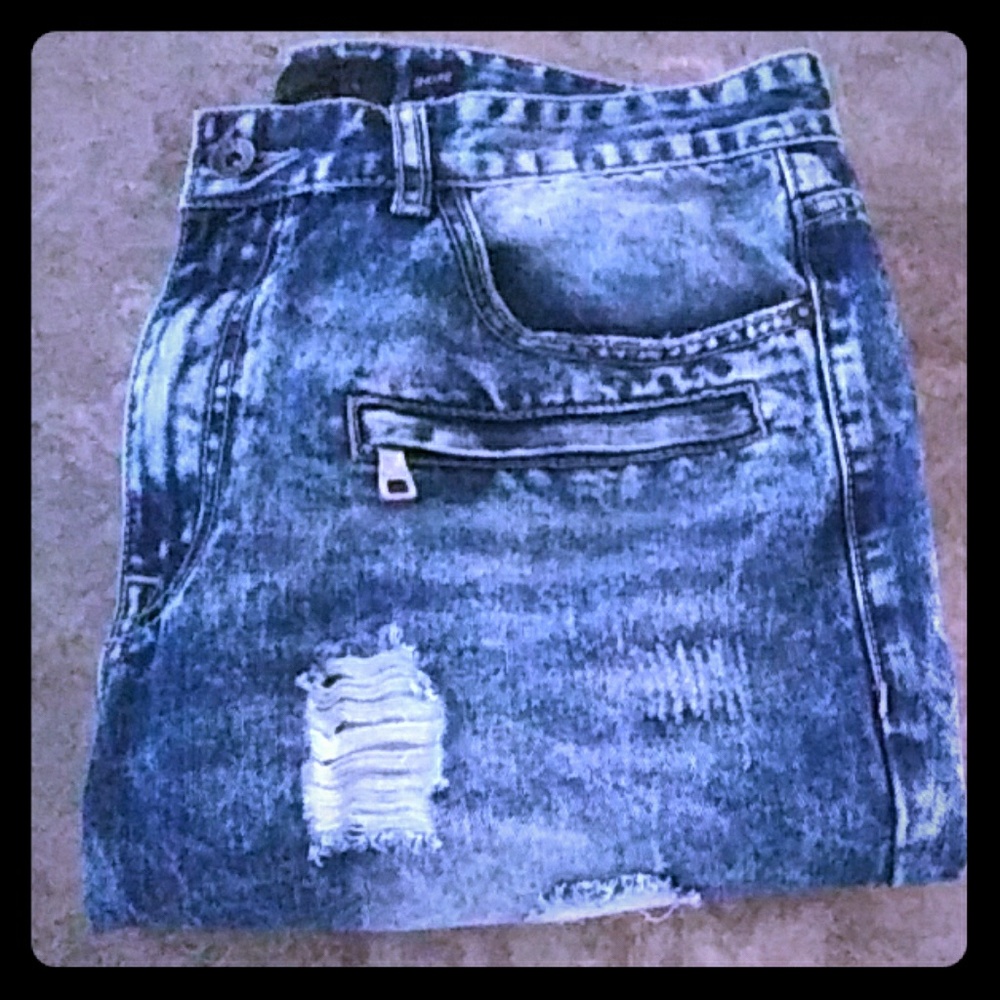 Decibel jeans